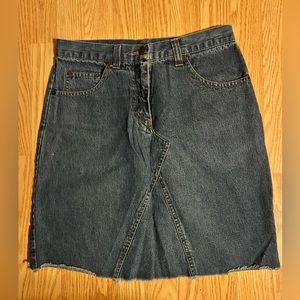 Vintage Bill Blass Denim Skirt Modest Blue Mom Jeans 100% Cotton Raw Hem 8P